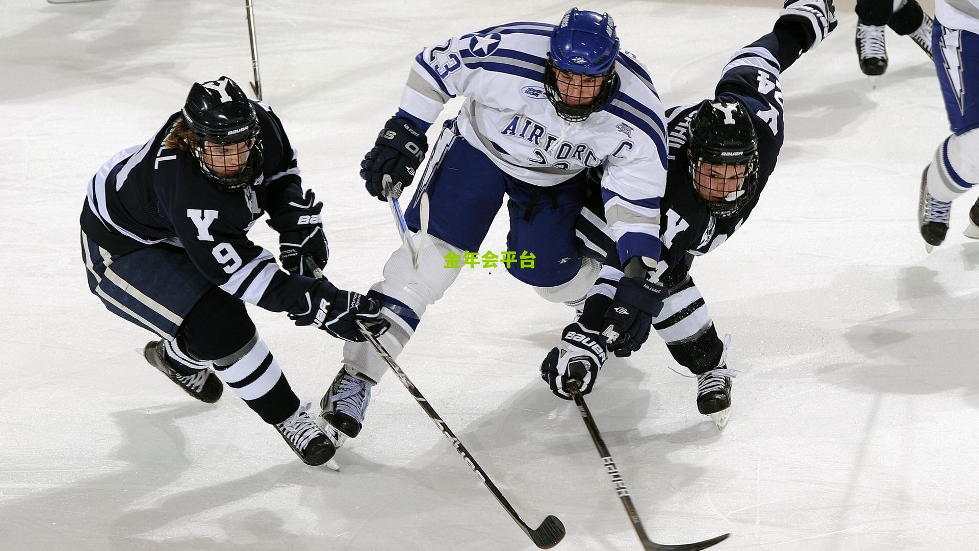 于帕梅卡诺续约拜仁，信心满满的未来与战术调整